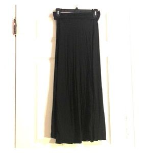 Forever 21 black maxi skirt